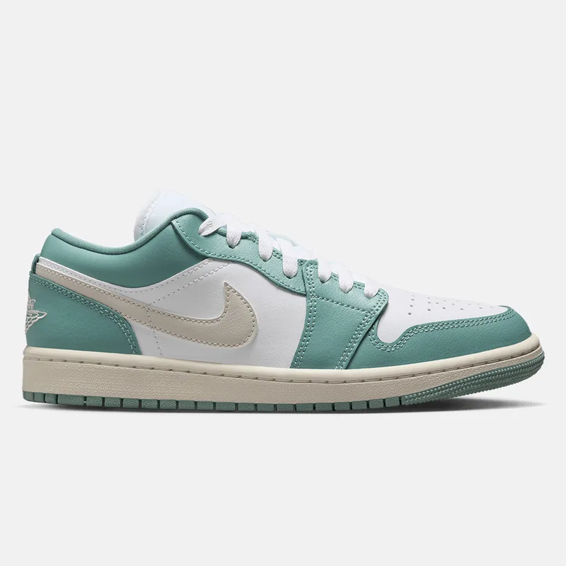 Jordan Air 1 Low Γυναικεία Παπούτσια (9000231889_85898)