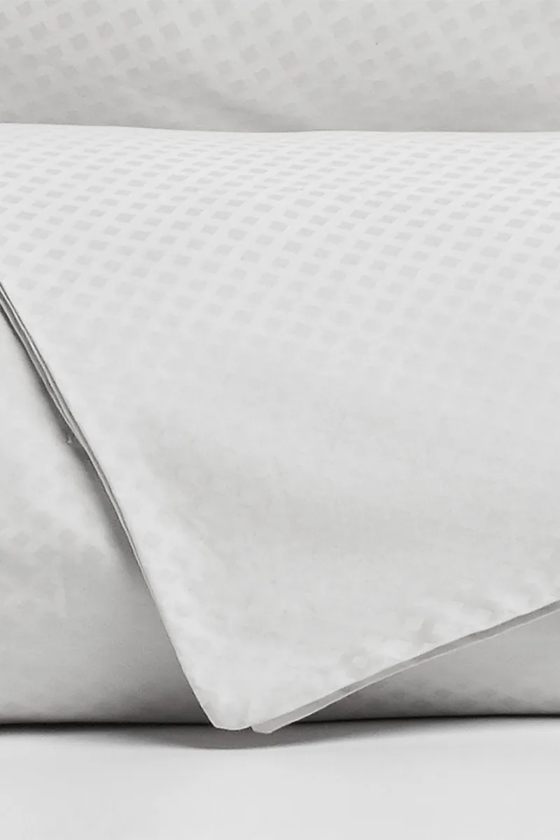 Coincasa παπλωματοθήκη με γεωμετρικό σχέδιο 220 x 240 cm - 006533076 Λευκό