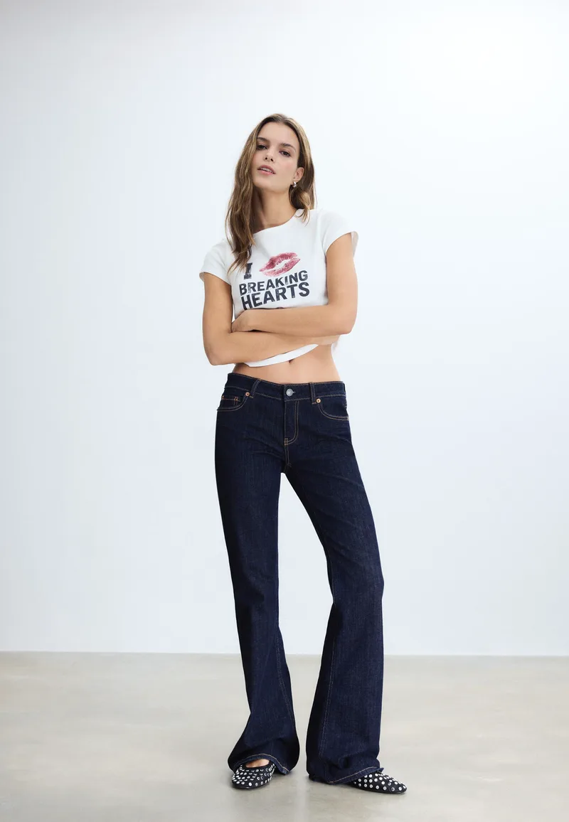 Stradivarius Μπλουζάκι Με Κοντό Μανίκι Και Στάμπα Λευκό Xs