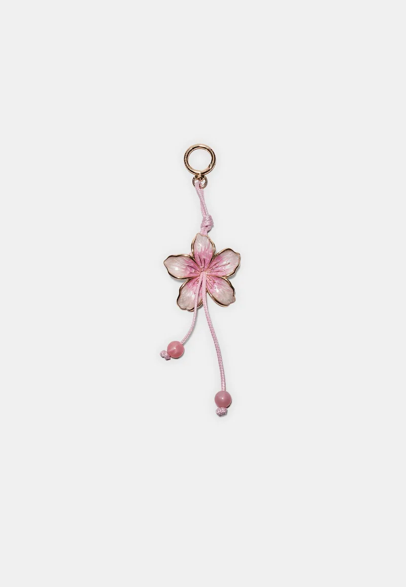 Stradivarius Charm Λουλούδι Από Σμάλτο Παστέλ Ροζ Os