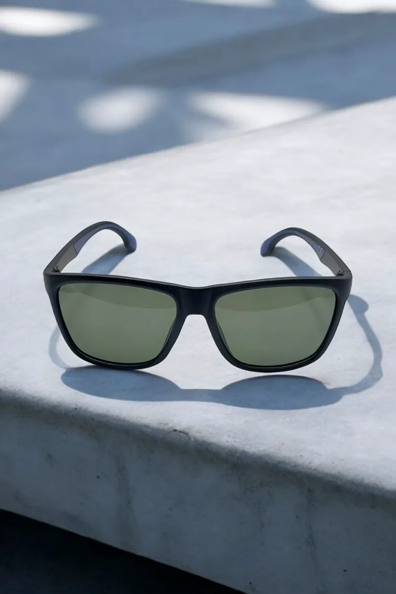 ΓΥΑΛΙΑ ΗΛΙΟΥ POLARIZED ΜΑΥΡΟ ΜΑΤ ΤΥΠΟΥ WAYFARER ΜΕ ΠΡΑΣΙΝΟ ΦΑΚΟ