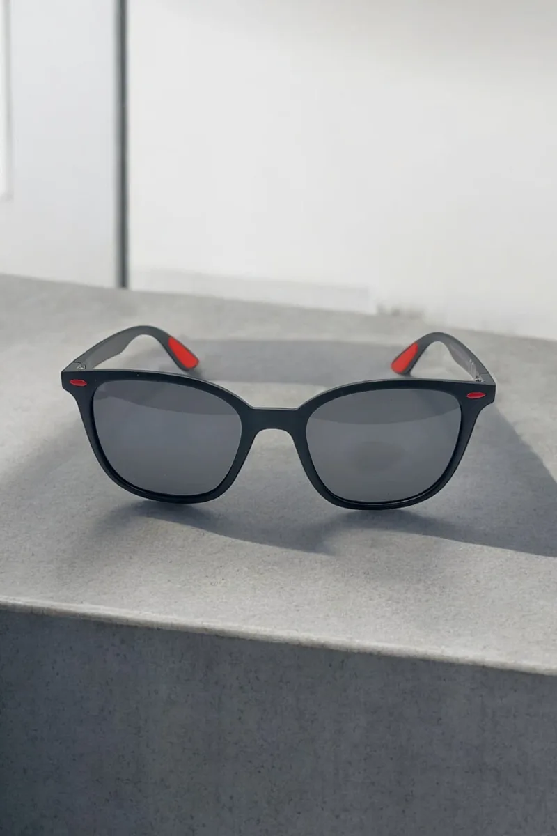 ΓΥΑΛΙΑ ΗΛΙΟΥ POLARIZED ΜΑΥΡΟ ΜΑΤ ΤΥΠΟΥ WAYFARER ΜΕ ΜΑΥΡΟ ΦΑΚΟ