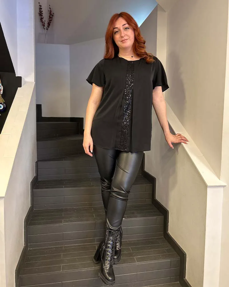 POLINA γυναικεία bigsize κοντομάνικη μπλούζα με παγιετα στη μεση