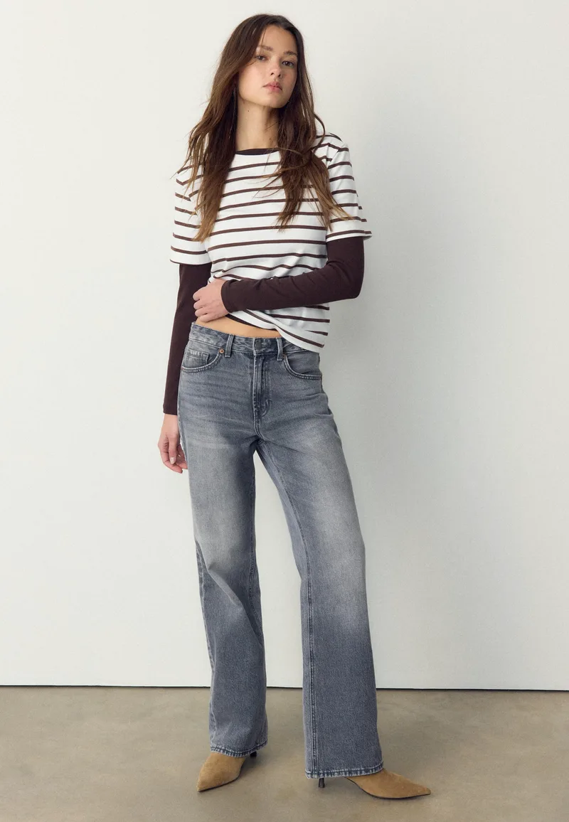 Stradivarius Μπλούζα Basic Regular Fit Heavy Weight Καφέ M