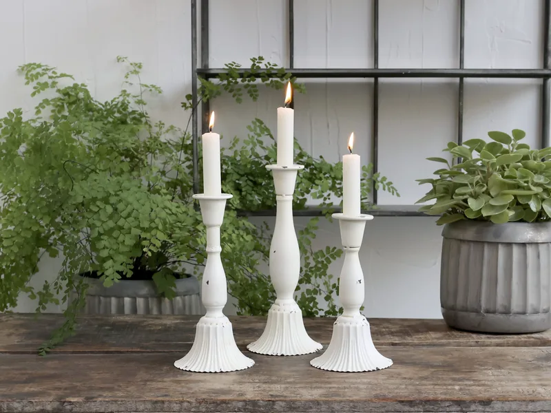 Μεταλλικό Κηροπήγιο 23Χ10εκ Antique Cream