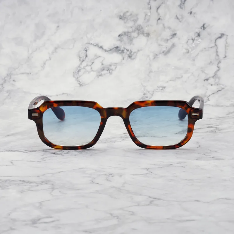 EDDIE Gradient Sunglasses | Tortoise | Gradient Blue Shades | Explicit Poets Sunglasses