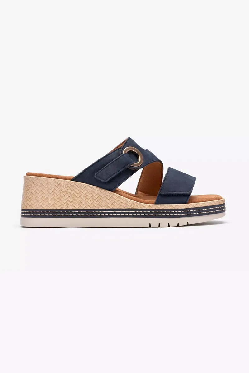Clarks γυναικεία πλατφόρμα "Kidiki Cove" - 26186699 Μπλε Σκούρο
