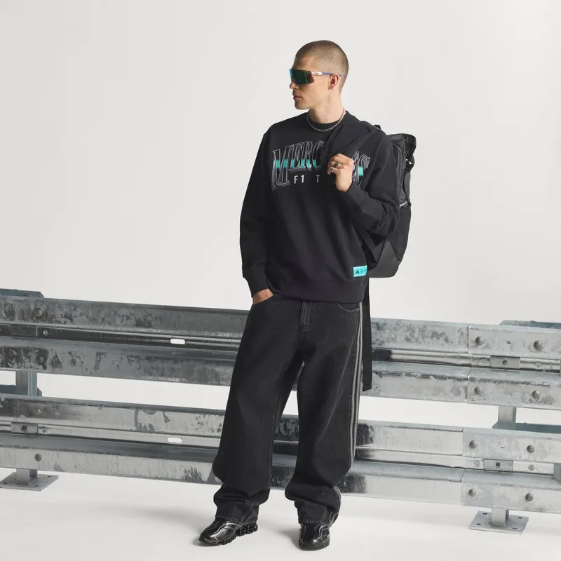 adidas M Mercedes - Amg Petronas Las Vegas Sweat Top Men (9000263175_22872)