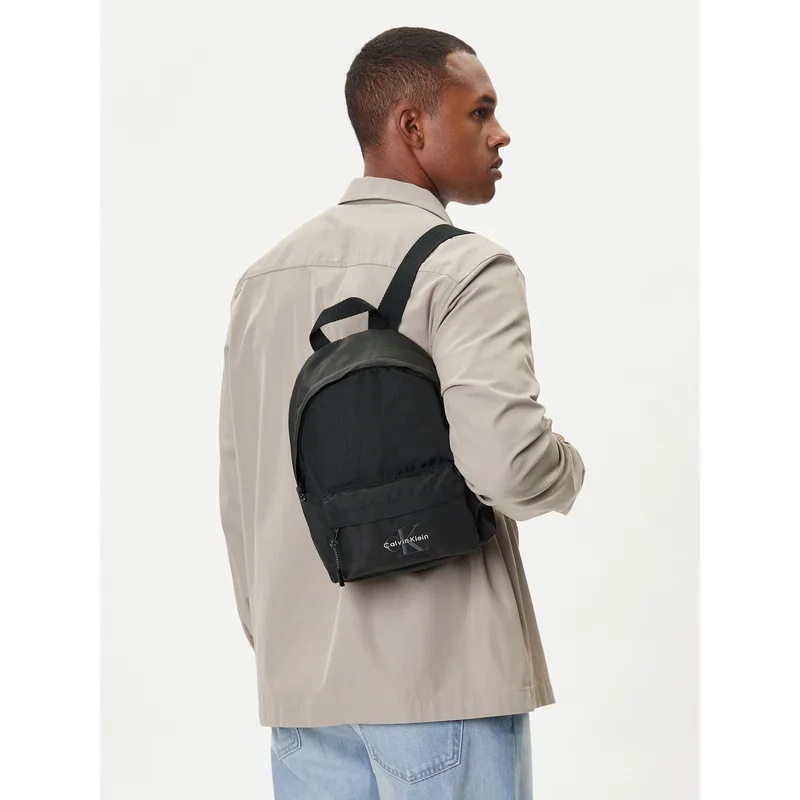 Σακίδιο Calvin Klein Bold Small Round Backpack LV04D3257G Μαύρο