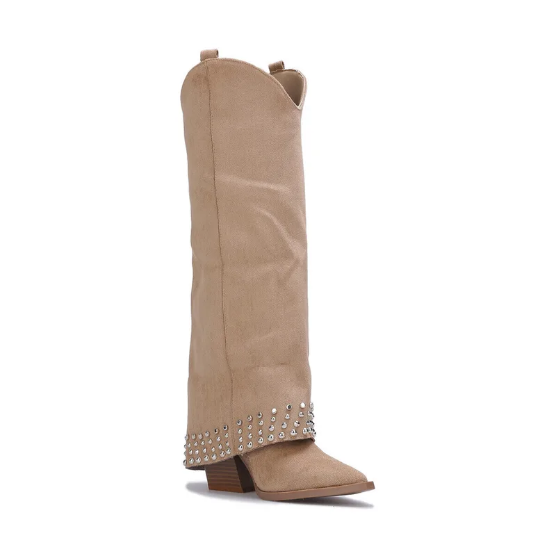 Μπότες με τακούνι La Modeuse 73481_P173335
