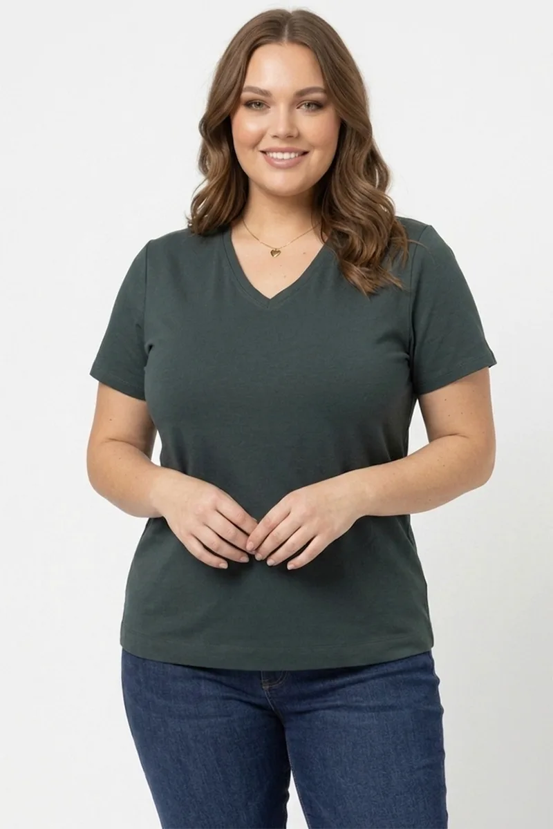 T-shirt με V λαιμόκοψη σε χακί χρώμα