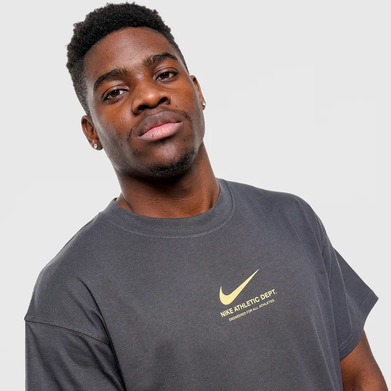 Nike Sportswear Graphic Ανδρικό T-Shirts (9000238585_6778)