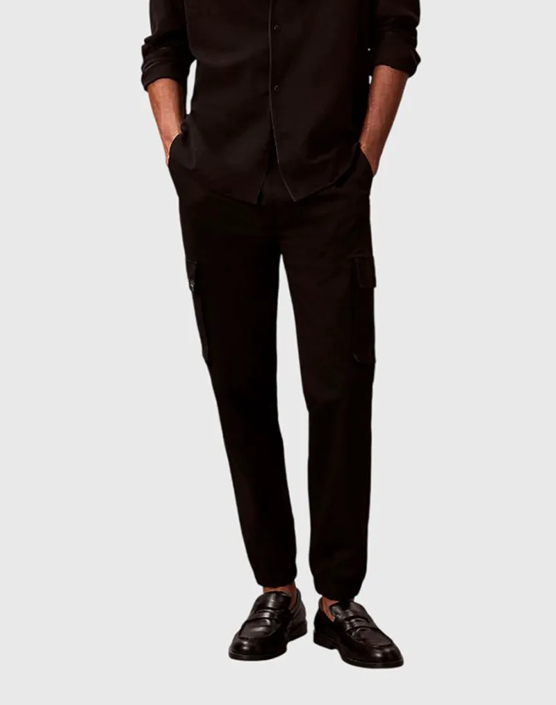 CALVIN KLEIN SKINNY ELASTIC TWILL CARGO PANT LV04RD608G-UB1 Black