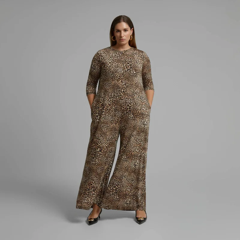 Ολόσωμη φόρμα με leopard print