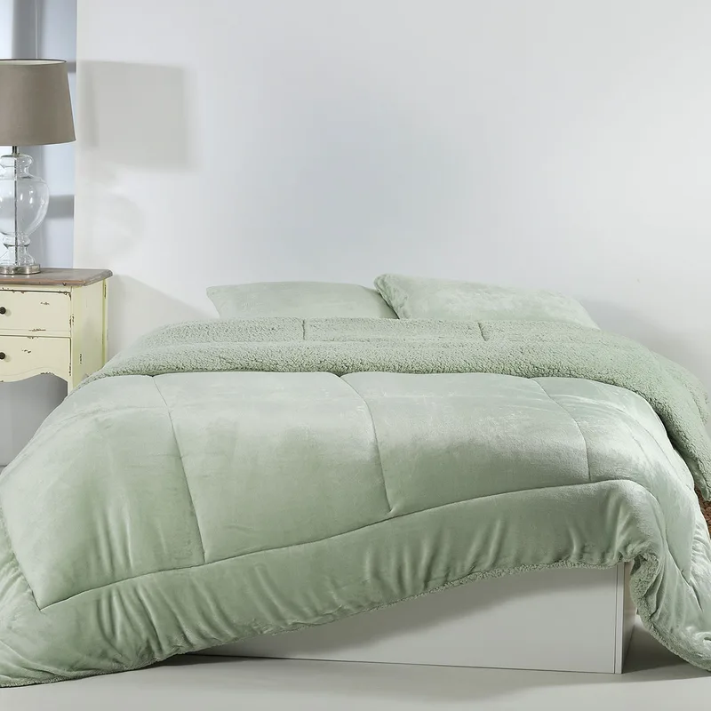 Κουβερτοπάπλωμα King Size (240x260) Silk Fashion Solid L.Green