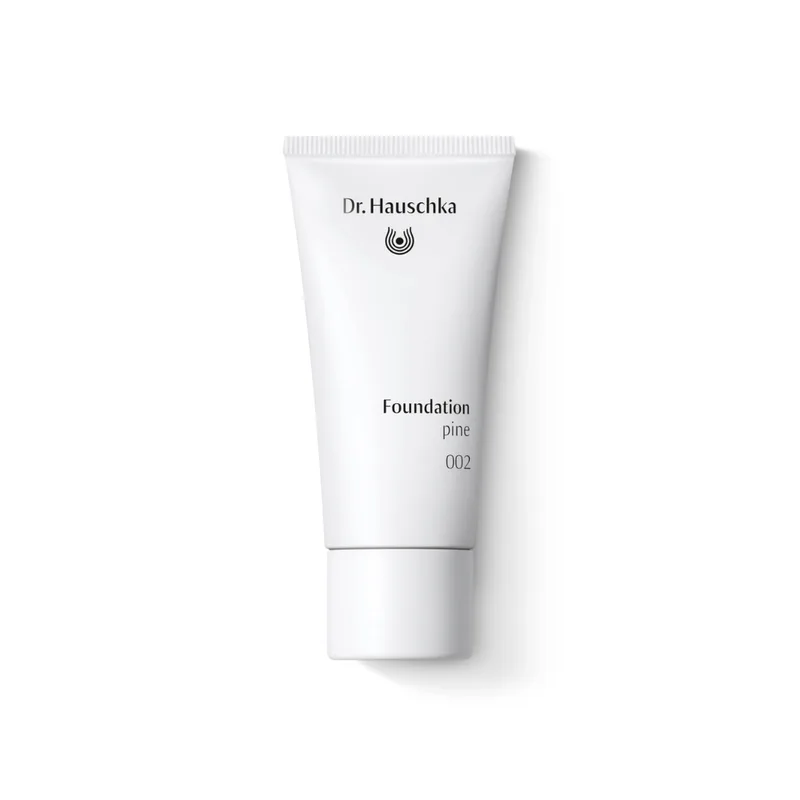Dr. hauschka Foundation - Nourishing make-up with mineral pigments 30 ml 002 Pine