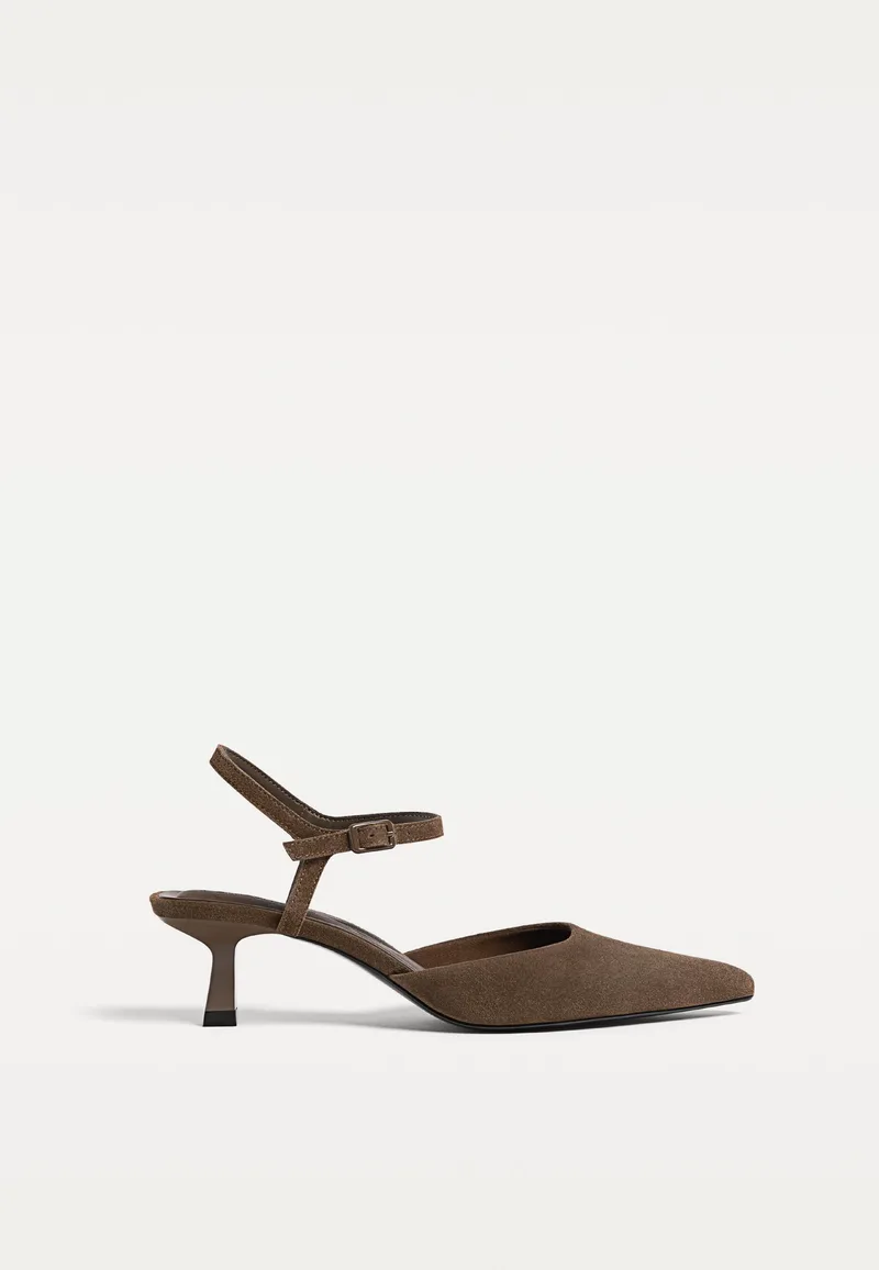 Stradivarius Δερμάτινα Παπούτσια Kitten Heel Καφέ 37