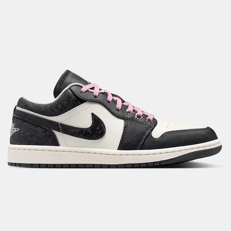 Jordan W Air Jordan 1 Low Se Shoes (9000257322_90842)