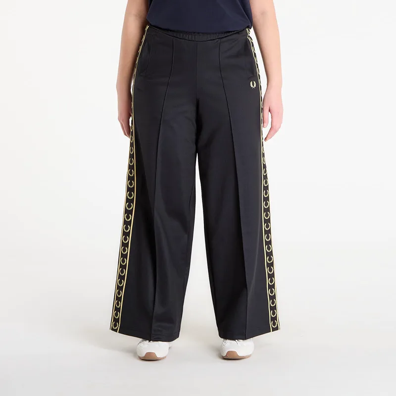 Φόρμα FRED PERRY Taped Track Pants Black/ Champagne 38