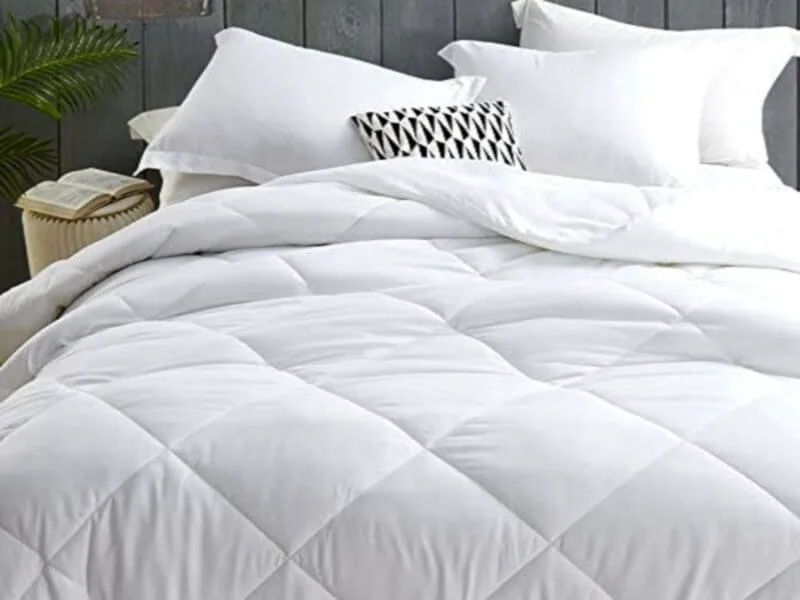 Πάπλωμα Microfiber Λευκό Καπιτονέ 350gsm Γαρύφαλλο - 220x240