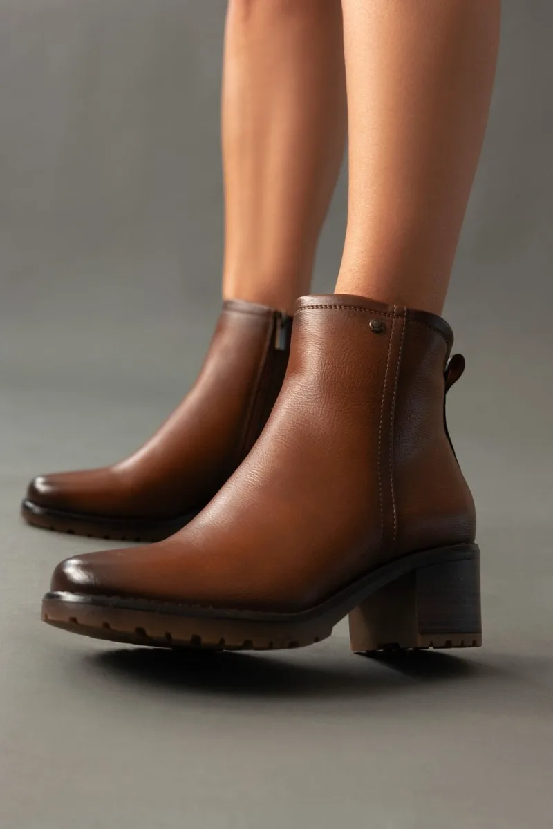 La Coquette Heeled Ankle Boots - A3652 - Tan