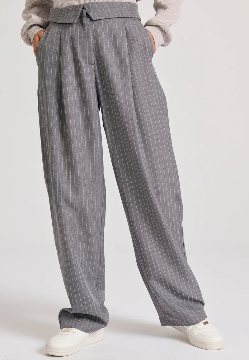 Wide leg fit ριγέ casual παντελόνι