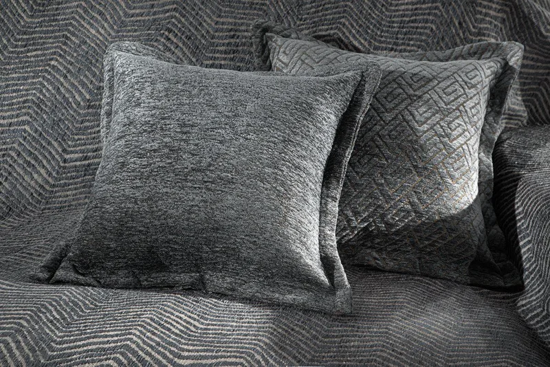 Μαξιλαροθήκη Διακόσμησης Guy Laroche Vento Titanium 50x50
