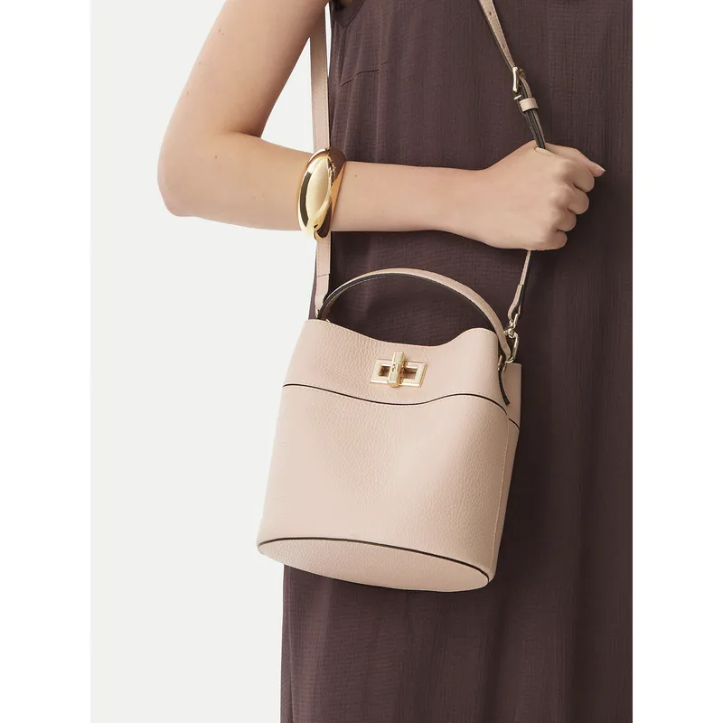 Τσάντα Furla Amelia Mini WE00879 HSF000 CN 93300 Καφέ