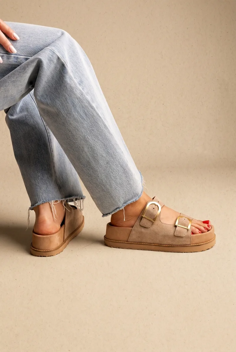 RAGAZZA Σανδάλια Flatform με εντυπωσιακή αγκράφα - 01253 - Μπεζ Suede