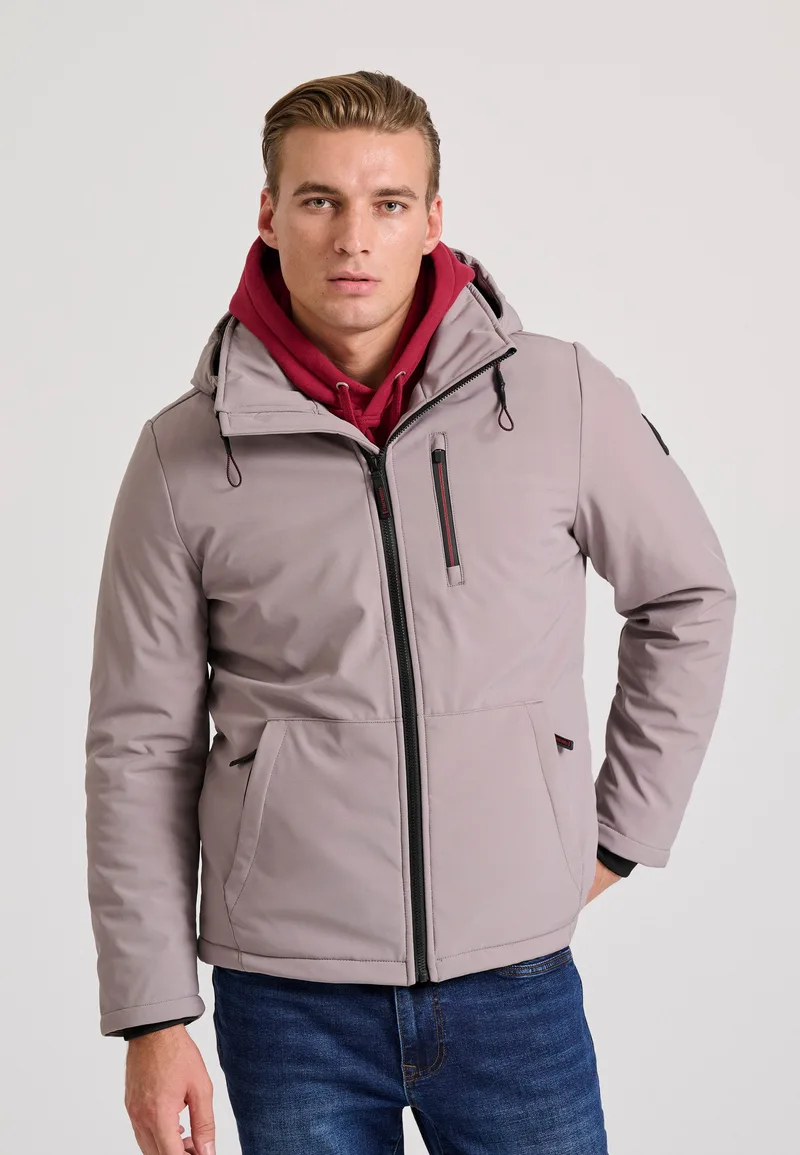 Softshell μπουφάν με επένδυση και κουκούλα