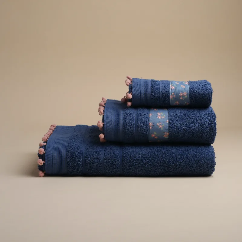 Πετσέτα Σώματος (70x140) White Fabric Botanical Dark Blue 500gsm