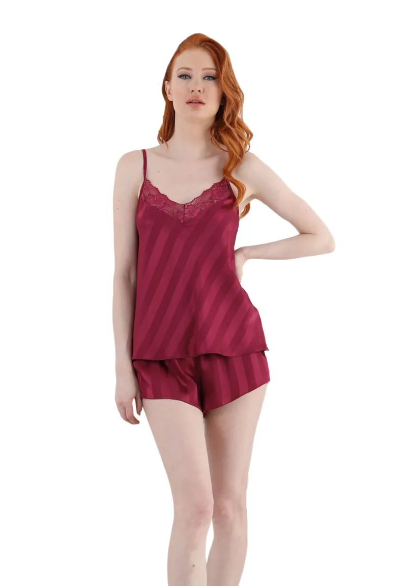 Πιτζάμα γυναικεία με σορτσάκι σατέν Stripes In Red 13068