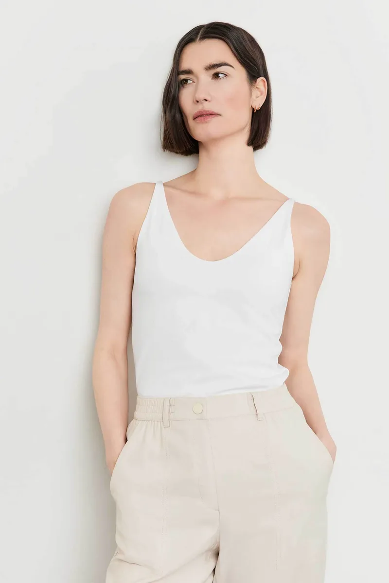 Gerry Weber γυναικείο αμάνικο τοπ μονόχρωμο με V - 370200-35005 Λευκό