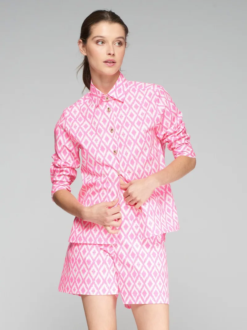Vilagallo Γυναικείο Σορτς Βαμβακερό με Ikat Floral Print Regular Fit σε Fluor Ροζ