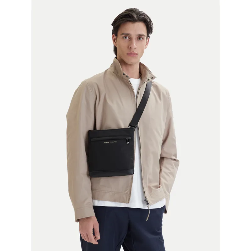 Τσαντάκι Armani Exchange XM002651 AF22656 MC105 Μαύρο