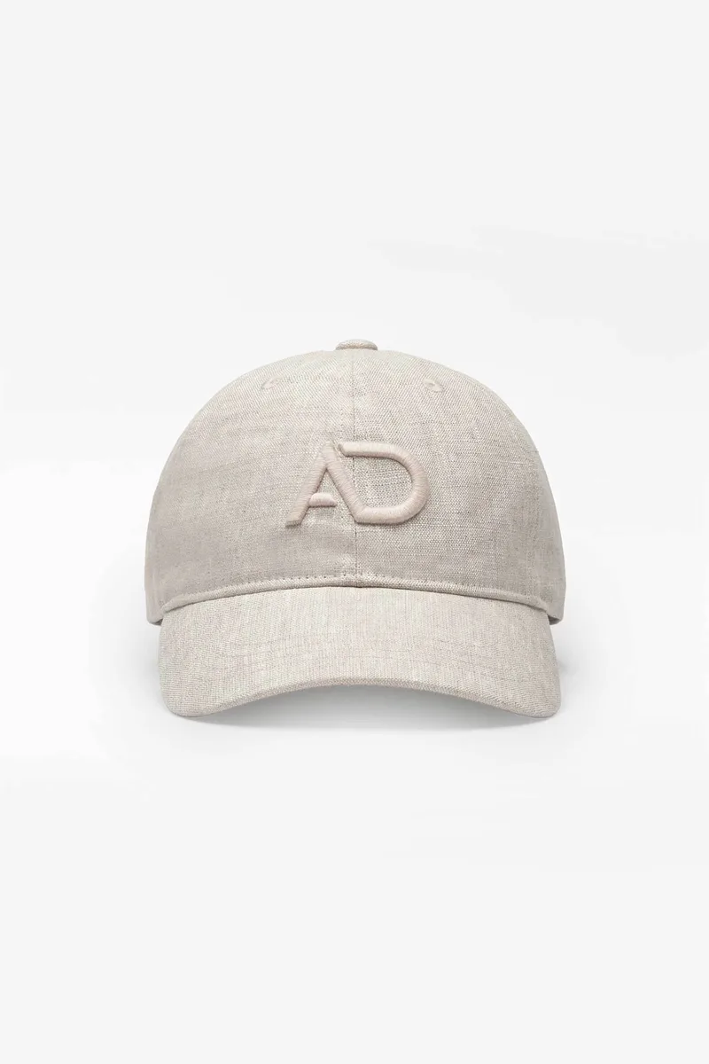 Adolfo Domínguez ανδρικό καπέλο jockey με κεντημένο monogram - 145071983 Εκρού