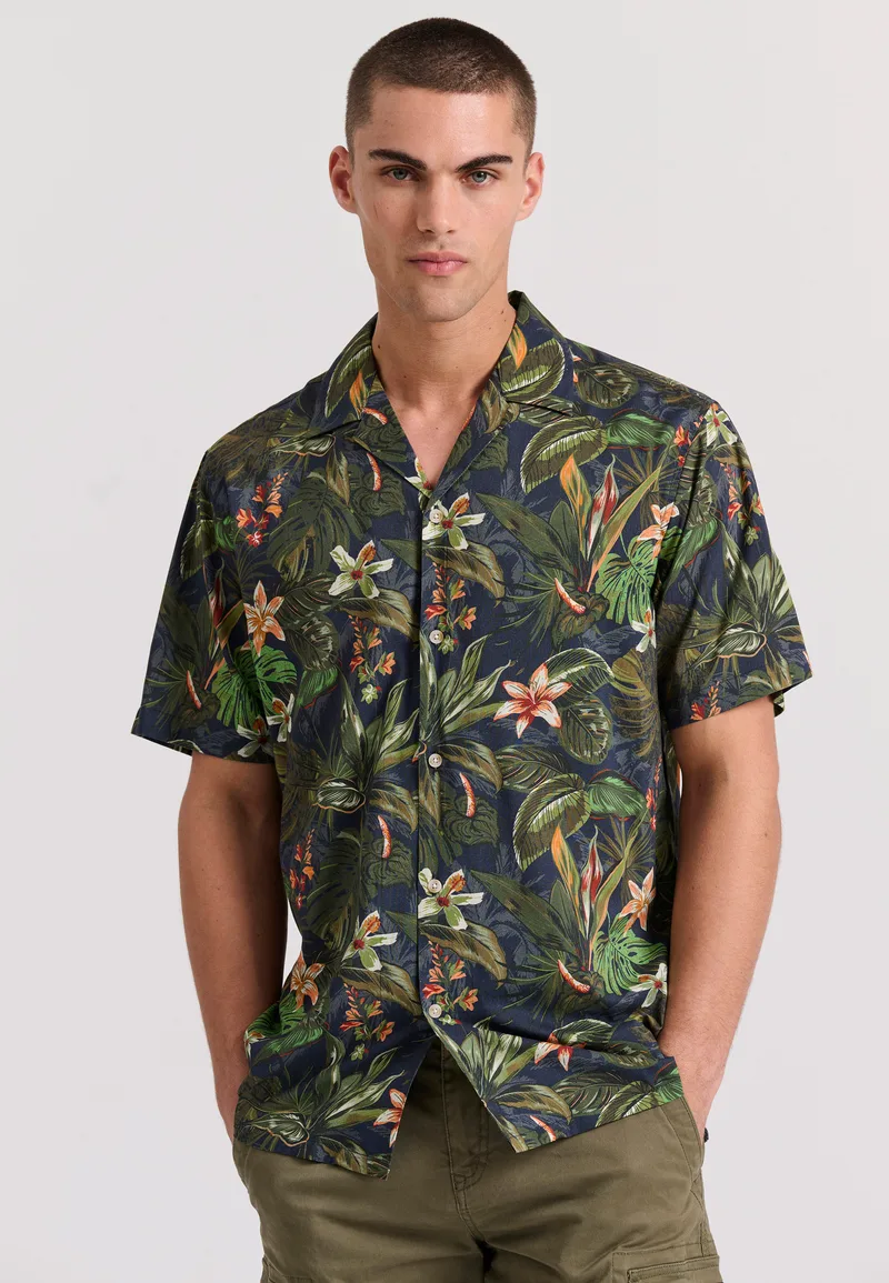 Relaxed fit resort πουκάμισο με all over τύπωμα