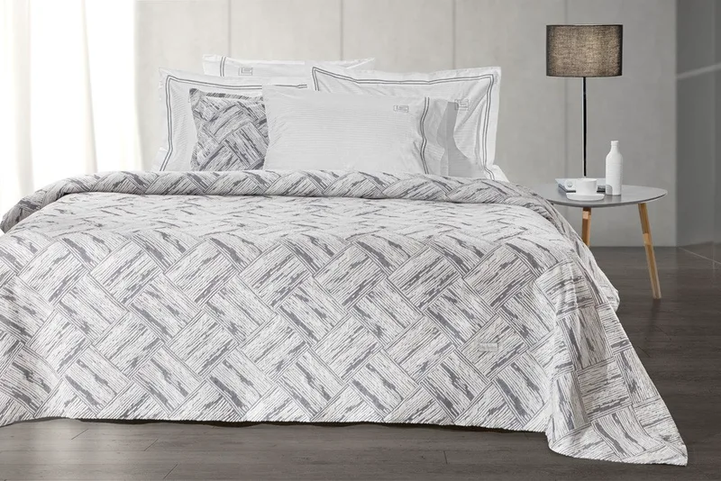 Κουβέρτα Guy Laroche Lucid Smoke 260x250