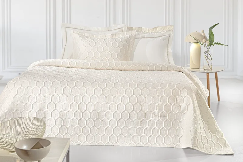 Σετ Κουβερλί King Size 3 Τεμαχίων Guy Laroche Hive Ecru 250x240