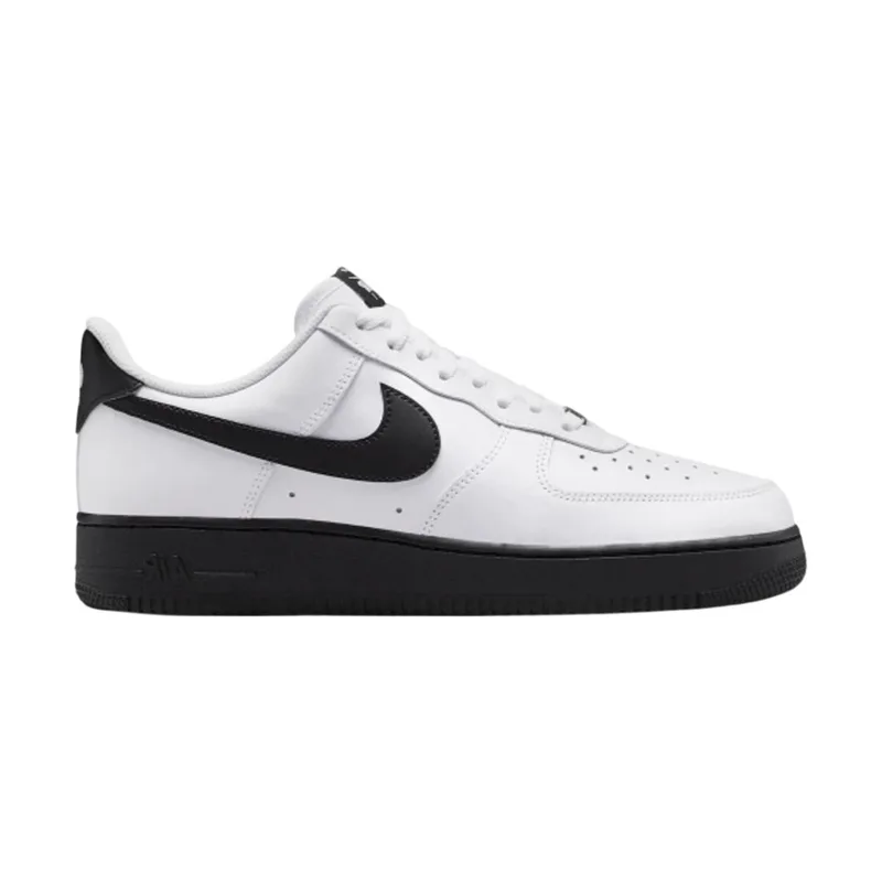 Xαμηλά Sneakers Nike Air Force 1 Low '07 White Black (2026)