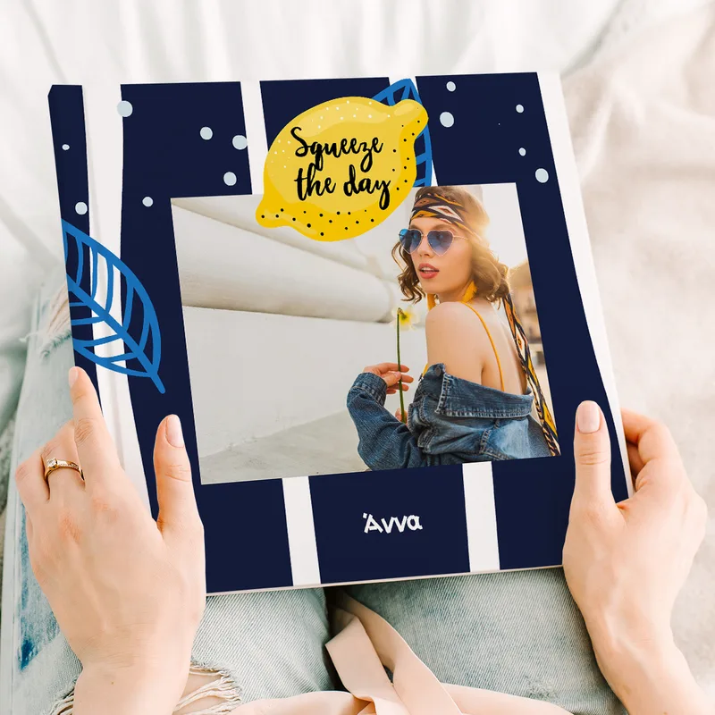 Squeeze the Day - Premium Photobook - 20X30 - Οριζόντιο