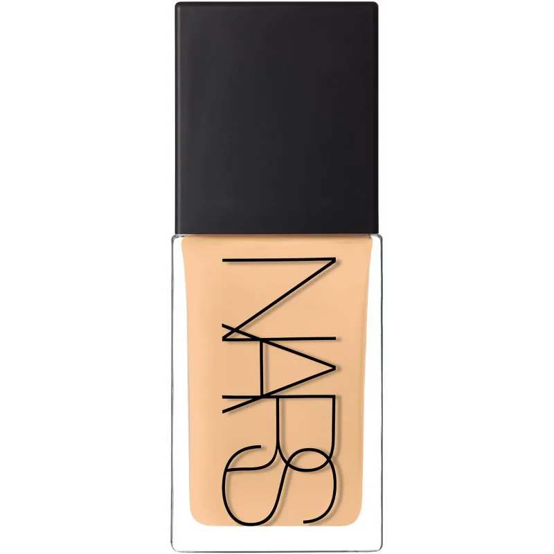 NARS Light Reflecting™ Foundation λαμπρυντικό μεικ απ για φυσική εμφάνιση απόχρωση FIJI 30 ml