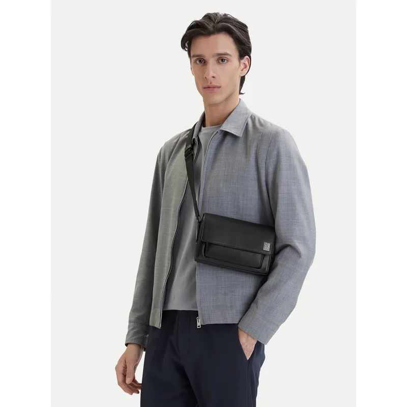 Τσάντα Calvin Klein Emblem Hw Small Slap Messenger LV04D3367G Μαύρο
