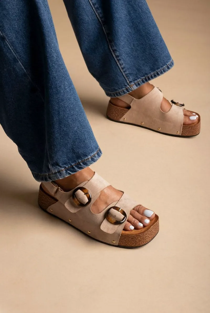 BOTEGGA 22 Flatform Sandals Buckle Detail - OM221-25 - Taupe Suede
