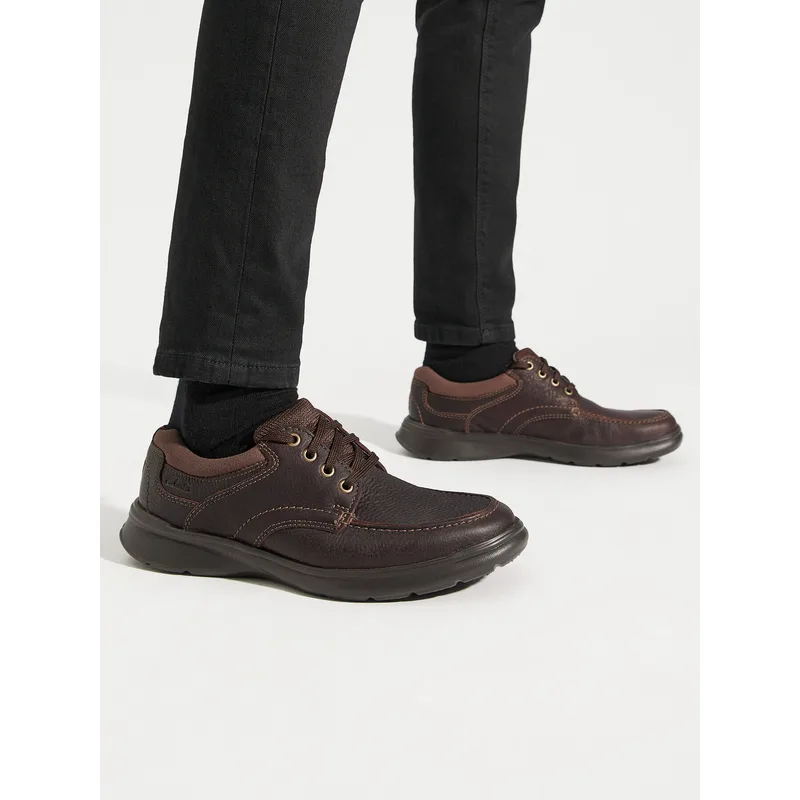Κλειστά παπούτσια Clarks Cotrell Edge 261198037 Καφέ
