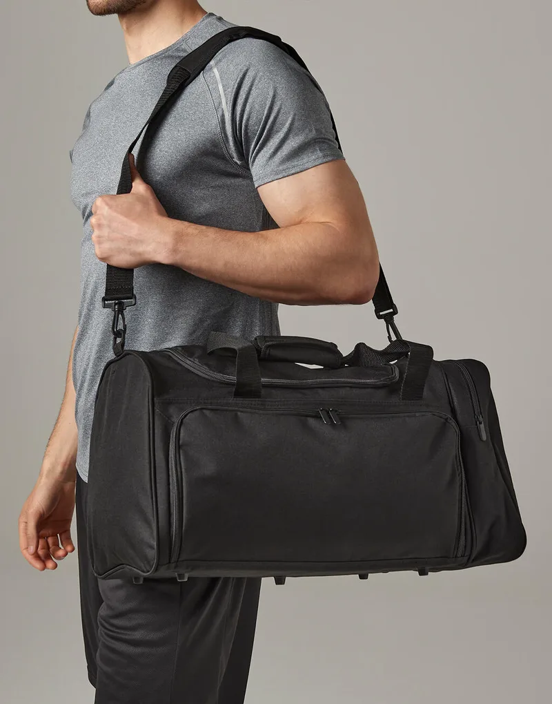 Τσάντα Universal Holdall QD74 Quadra 35L Black