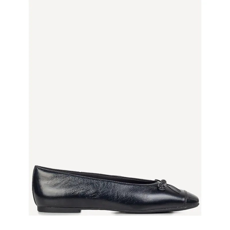 Μοκασίνια-Μπαλαρίνες γυναικείες Clarks Μαύρο 26329414 Befana Bow 271