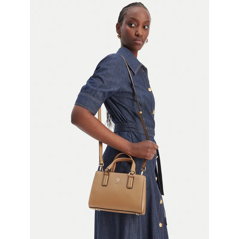 Τσάντα Tommy Hilfiger Th Daily Mini Tote AW0AW18379 Καφέ