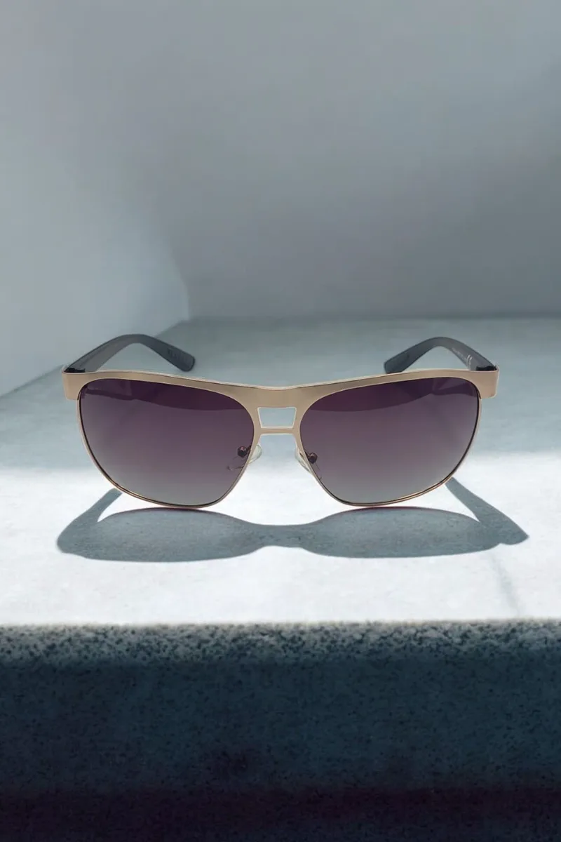 ΓΥΑΛΙΑ ΗΛΙΟΥ POLARIZED ΣΕ ΣΤΥΛ AVIATOR ΧΡΥΣΟ ΜΕΤΑΛΛΙΚΟ ΣΚΕΛΕΤΟ ΜΕ DEGRADE ΚΑΦΕ ΦΑΚΟ