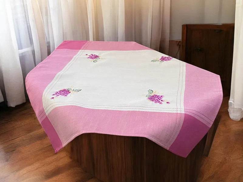 ΤΡΑΠΕΖΟΜΑΝΤΗΛΟ ΛΙΝΟ ΜΕ ΚΕΝΤΗΜΑ GRAPE 15580-3 140Χ140 LINEAHOME